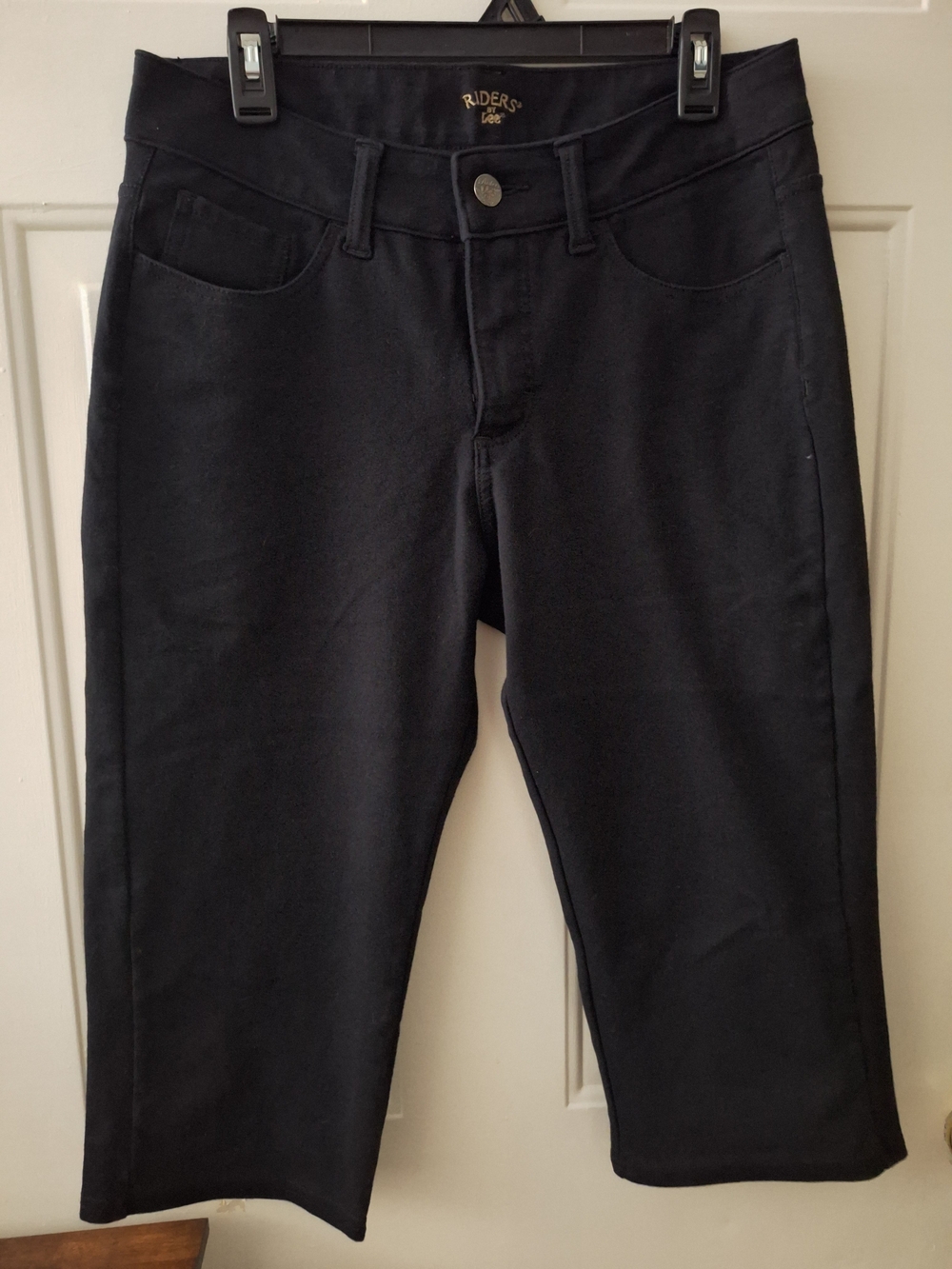 Riders by Lee Women's Black Capri Pants Size 12